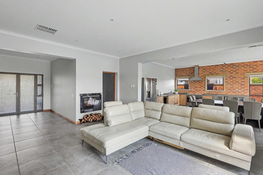 3 Bedroom Property for Sale in Club Milos Estate Free State